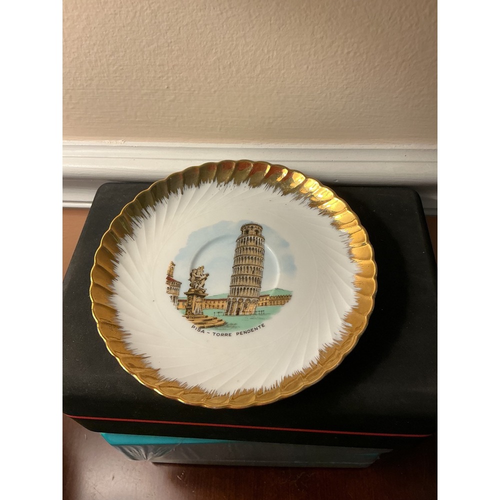 Royal Tettau Bavaria Germany Pisa Torre Pendente Gold Gilt Swirl Saucer 5.75in